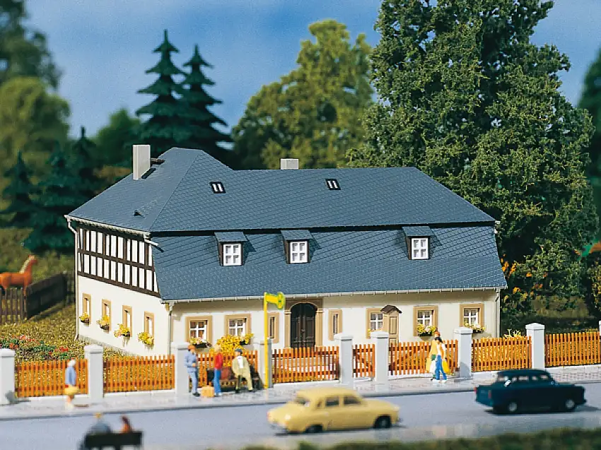 Auhagen 11385 - H0-Wohnhaus Mühlenweg 1