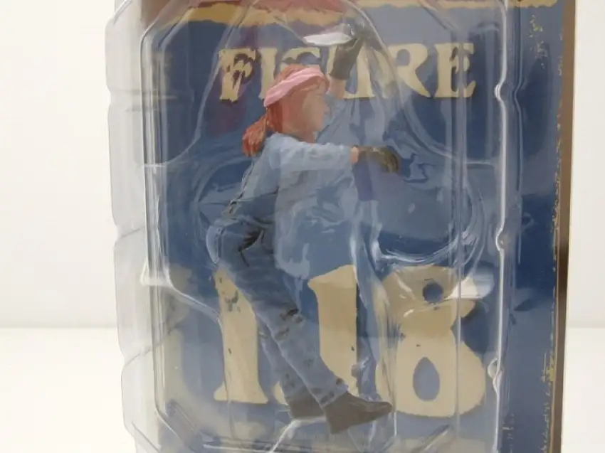 Figur Retro Female Mechanic 2 rosa Haarband für 1:18 Modelle American Diorama