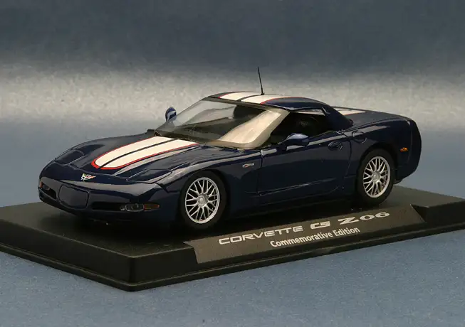 FLY / GB Chevrolet Corvette C5 Z06 "Commemorative Edition" blau / weiße Streifen, A-542 / 88058