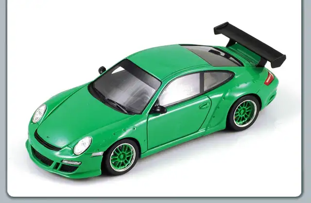 Spark Model / Minimax Ruf RGT 2006 grün #S0715