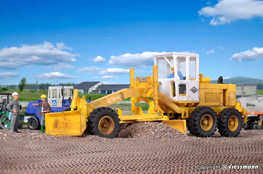 Kibri 11650 - H0-O&K Grader