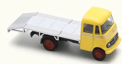 Schuco 452678300 - 1:87-Mercedes-Benz L319 Car transporter