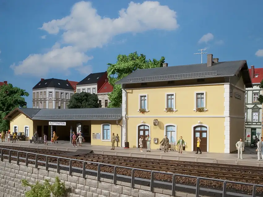 Auhagen 11369 - H0-Bahnhof Plottenstein