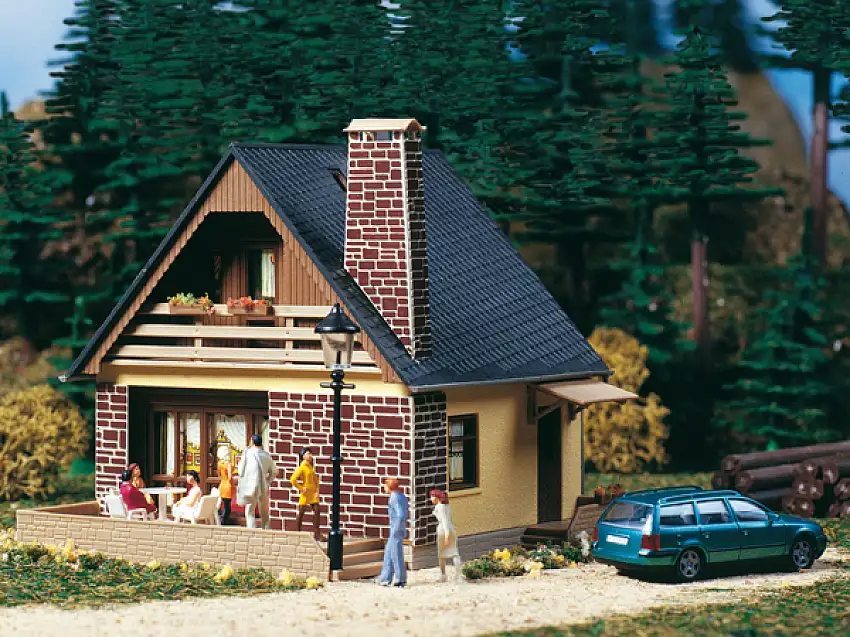 Auhagen 11377 - H0-Haus Katrin