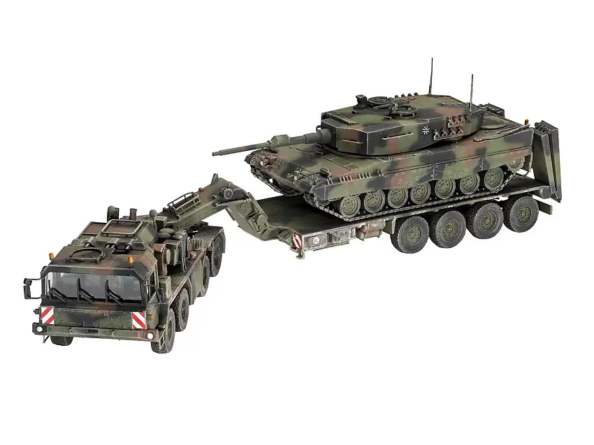 Revell 03311 - 1:72-SLT 50-3 Elefant + Leopard 2A4