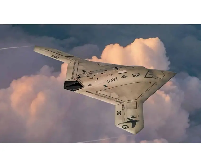 Italeri 01421 - 1:72 X-47B