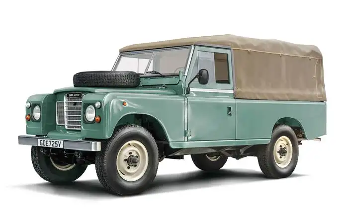 Italeri 03665 - 1:24 Land Rover 109 LWB