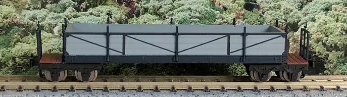 Minitrains 5136 - H0e-Brigadewagen Niederbordwagen, grau