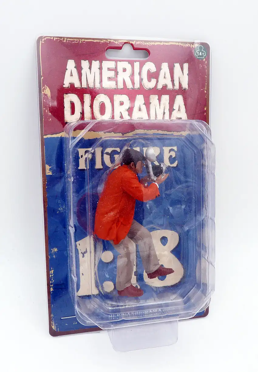 American Diorama "Rainer" Fotograf mit Kamera Race Day Figur 1:18, #AD-76285