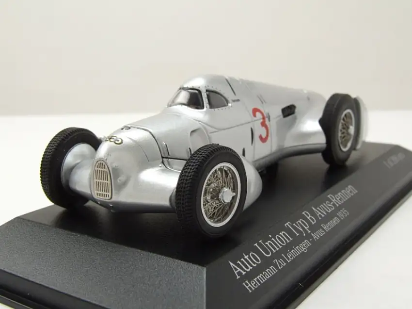 Auto Union Typ B #3 Avus Rennen 1935 silber Hermann zu Leiningen Modellauto 1:43 Minichamps