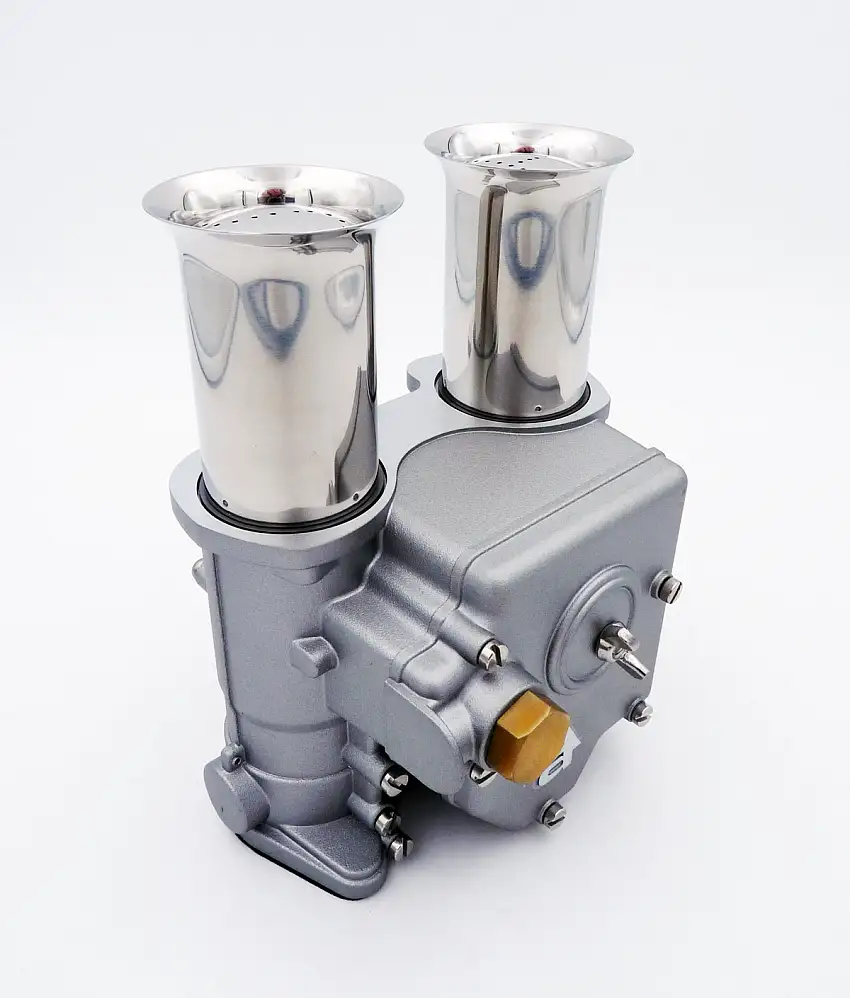 Autoart Carburetor salt & pepper shaker advanced version Doppelvergaser Salz & Pfefferstreuer #40149