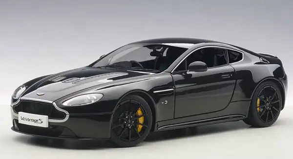 Autoart Aston Martin V12 Vantage S 2015 jet black, #70253