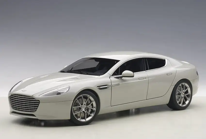 Autoart Aston Martin Rapide S 2015 silver fox, #70258