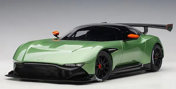 Autoart Aston Martin Vulcan apple tree green metallic, #70263