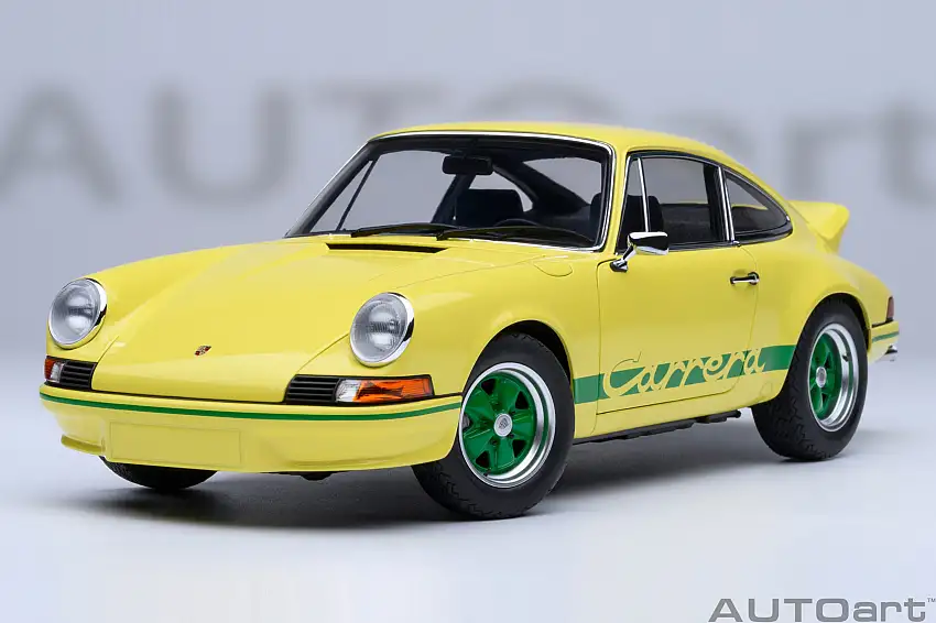 Autoart Porsche 911 Carrera RS 2.7 light yellow / green stripes, #78033