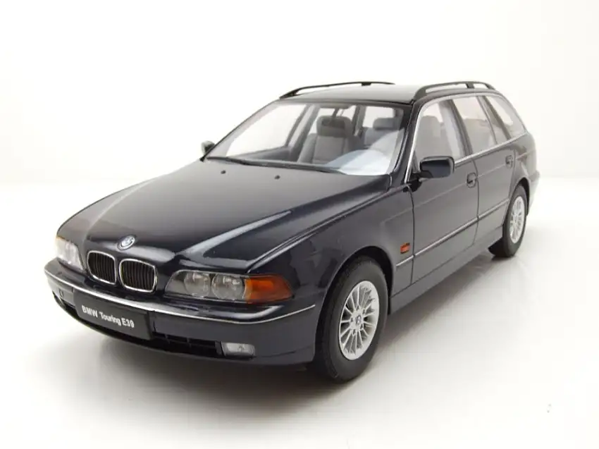 BMW 5er Touring Kombi E39 1998 dunkelblau metallic Modellauto 1:18 Triple9