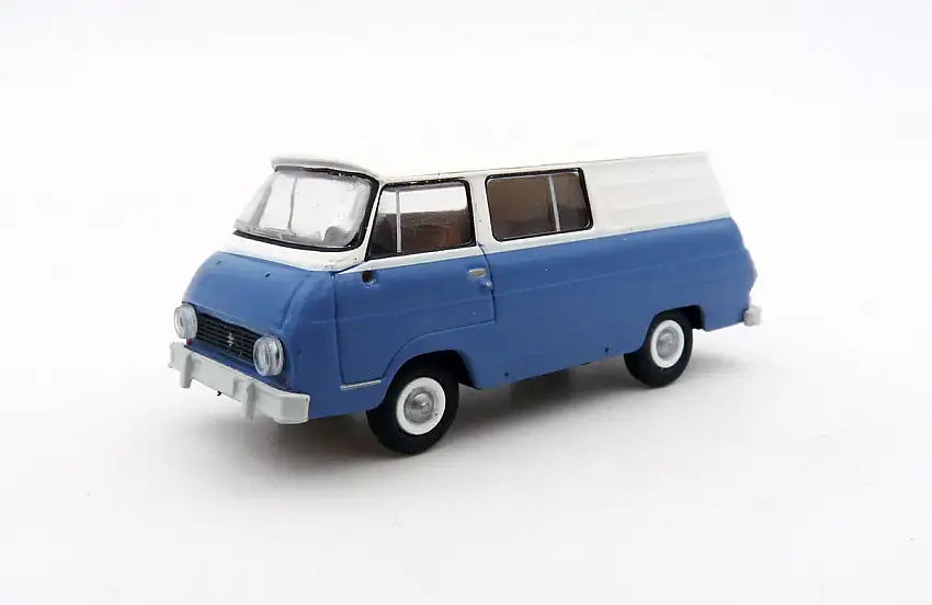 Brekina Skoda 1203 Halbbus, blau / weiß, #30813