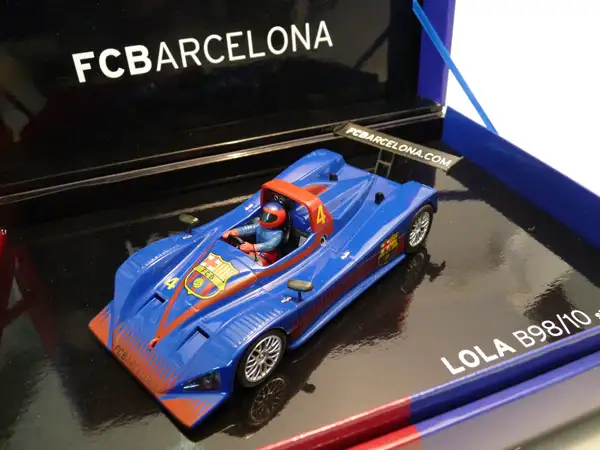 FLY / GB Lola B98/10 FC Barcelona #4