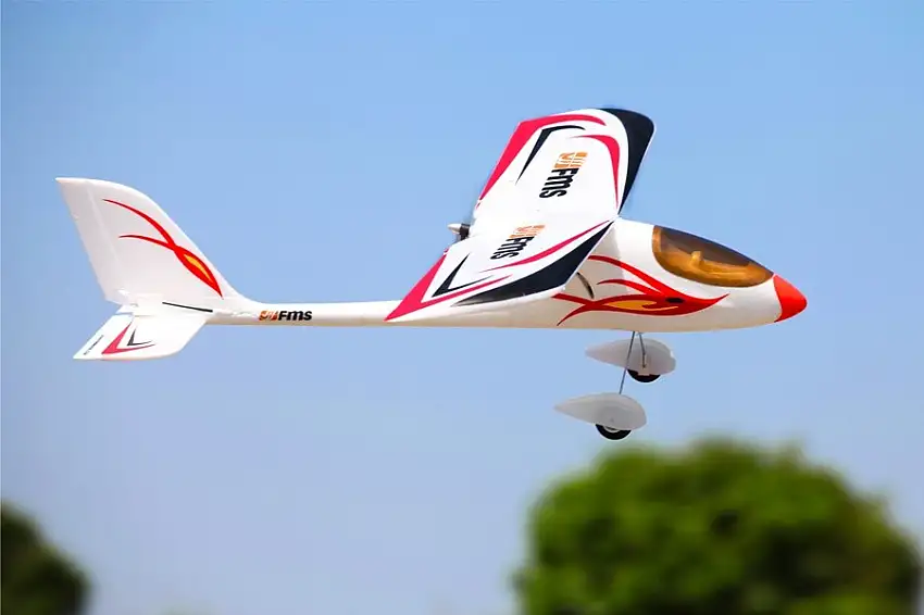 FMS Red Dragonfly 90 cm RTF Einsteigerflugzeug (inkl. 2.4 Ghz RC, Akku & Ladegerät) #DPFMS064R