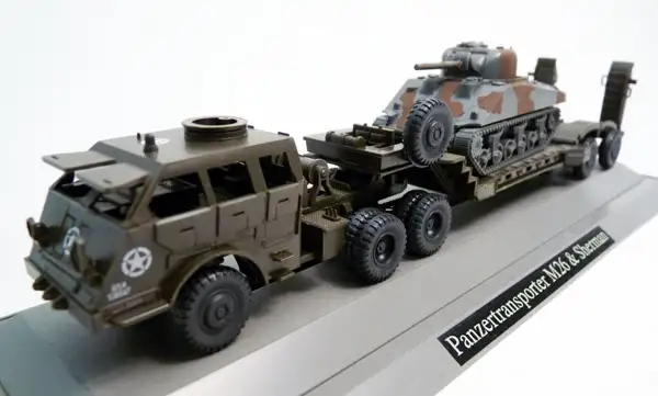 Minitanks / Roco Panzertransporter M26 & Sherman, #840