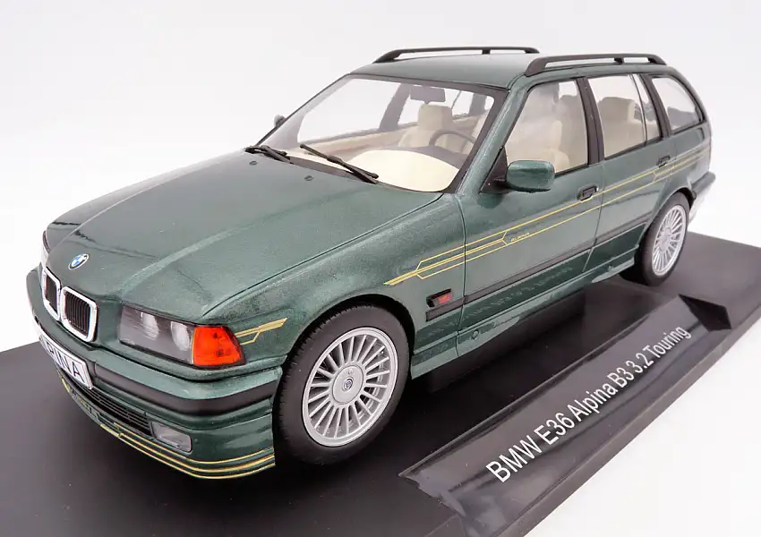 Model Car Group BMW Alpina B3 3,2 Touring E36 alpinagrün metallic, #MCG18226