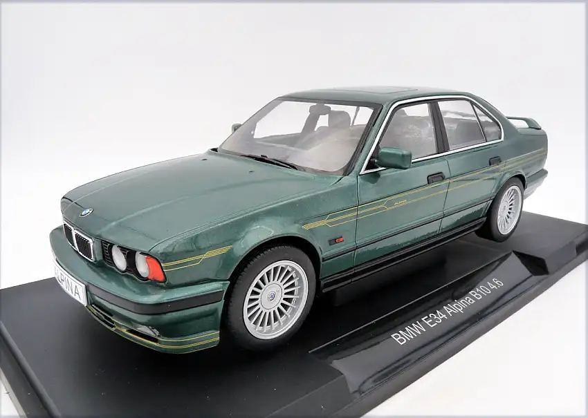 Model Car Group BMW Alpina B10 4,6 Limousine E34 alpinagrün metallic, #MCG18229