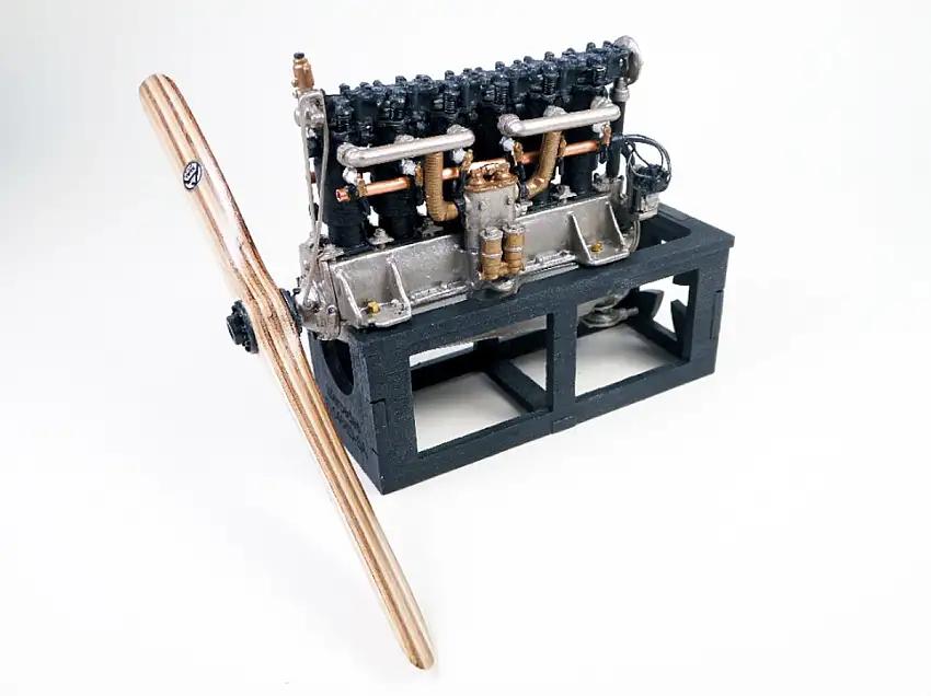 Model Airways by Model Expo Inc. Mercedes F-1466-3A Flugmotor (Sechszylinder-Reihenmotor) #MA1000