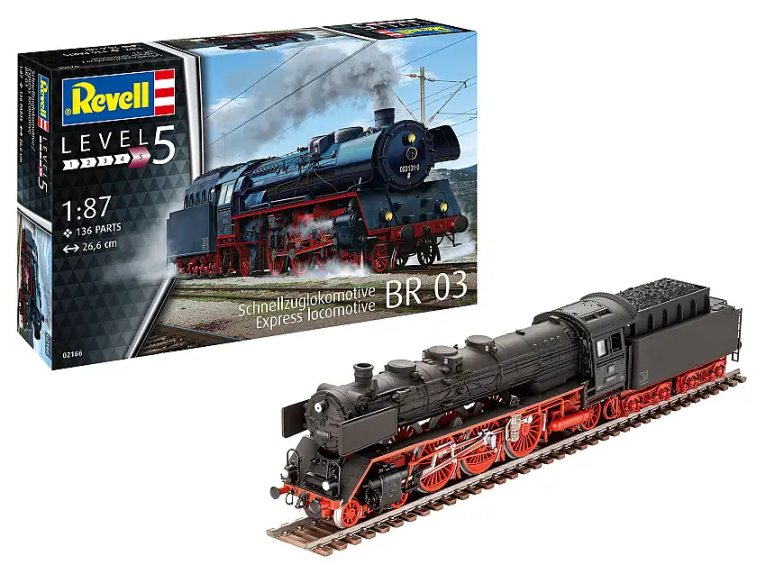 Revell Schnellzuglokomotive BR03 & Tender #02166