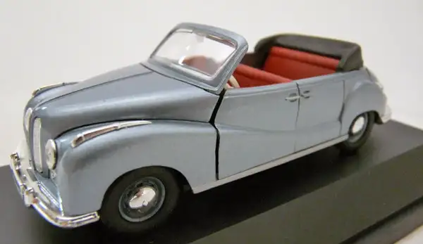 Schuco / Trix Mangold BMW 501 "Barockengel" Cabrio blau metallic #81037