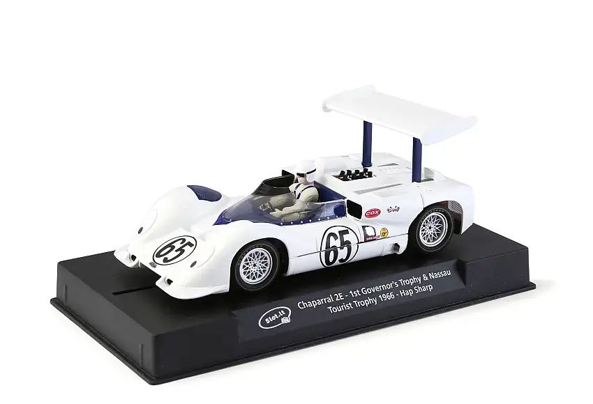 Slot.it Chaparral 2E #65 1st Governor´s Trophy & Nassau Tourist Trophy 1966, Hap Sharp, #CA16c