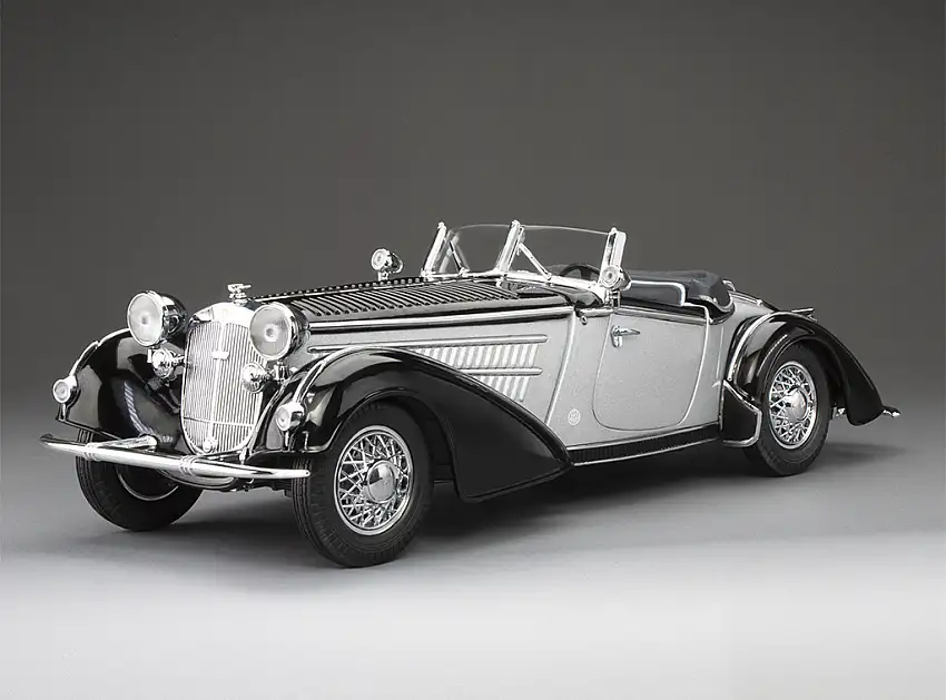 Sun Star 1939 Horch 855 Roadster schwarz / silber metallic, #2410