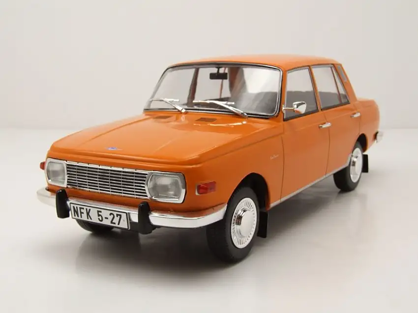 Wartburg 353 1967 orange Modellauto 1:18 MCG